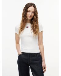 Tommy Hilfiger - Graphic Tee With Embroidered Flag Detail - Lyst