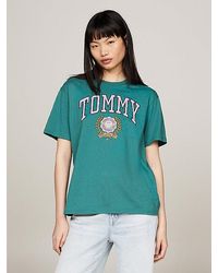 Tommy Hilfiger - Relaxed Fit T-Shirt mit Varsity-Logo - Lyst