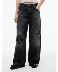 Tommy Hilfiger - Tommy Jeans Daisy Distressed Low Rise Loose Jeans - Lyst