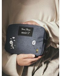 Toni Pons - X Snoopy Collection Toiletry Bag - Lyst
