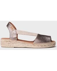 Toni Pons - Flat Leather Sandal With Elastics - Lyst