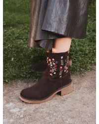 Toni Pons - Suede Ankle Boot With Embroidered Flowers - Lyst