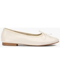 Tony Bianco - Chelsea Stone Nappa Patent Casual Flat - Lyst