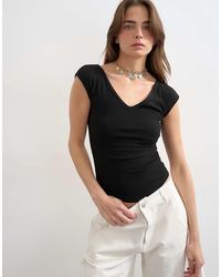 TOPSHOP - Rib V-Neck Cap Sleeve Tank - Lyst