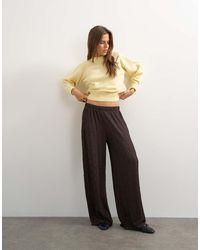 TOPSHOP - Plisse Jersey Wide Leg Trousers - Lyst