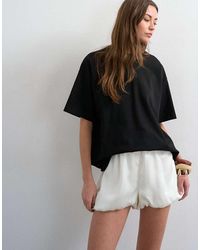TOPSHOP - Satin Bubble Shorts - Lyst