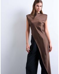 TOPSHOP - Satin Asymmetric Hem Tunic Top With Shoulder Pads - Lyst