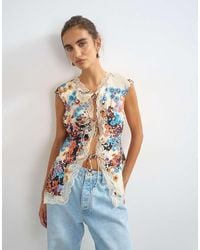 TOPSHOP - Floral Cap Sleeve Asymmetric Tie Front Lace Detail Top - Lyst