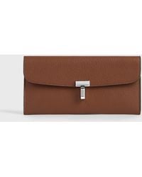 TOTEME - T-Lock Grained-Leather Wallet - Lyst