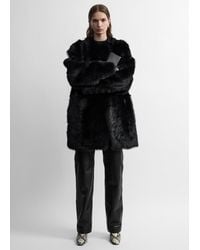 TOTEME - Short Silky Shearling Coat - Lyst