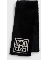 TOTEME - Monogram Shearling Scarf - Lyst