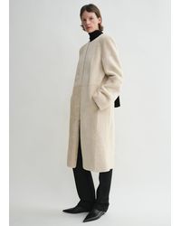 TOTEME - Zipped Teddy Shearling Coat - Lyst