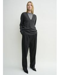TOTEME - Cashmere V-Neck Knit Charcoal - Lyst