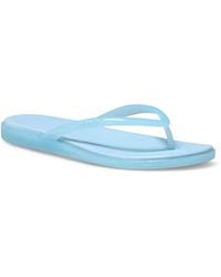 Crocs™ - Miamo Round Toe Flip Sandals - Lyst