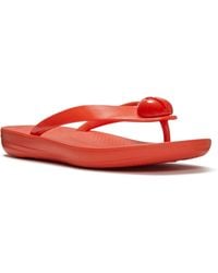 Fitflop - Iqushion Glossy-Button Polyurethane Cherry Tomato Flip Flops - Lyst