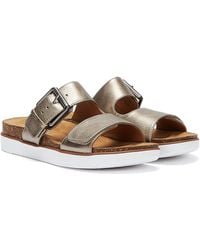 clarks sandals flat