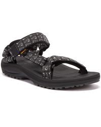 teva hiking stilettos