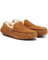 UGG Ascot Slippers for Men - Up to 40% off | Lyst UK