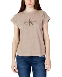 Calvin Klein T-shirts for Women | Online Sale up 77% | Lyst