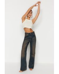 Trendyol - Dunkele jeans mit blassem effekt und hoher taille und weitem bein im vintage-stil - Lyst