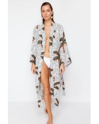 Trendyol - Tropisch gemusterter maxi-kimono und kaftan aus 100 % baumwolle mit gürtel - Lyst