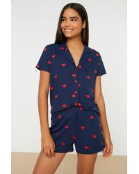 Trendyol - Marineblaues, gestricktes pyjama-set mit hemd und shorts aus 100 % baumwolle mit herzmuster - Lyst