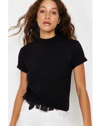 Trendyol - Es basic-strick-t-shirt aus 100 % baumwolle mit stehkragen - Lyst