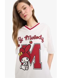 Defacto - Coool Hello Kitty Oversize Wide Fit V-Ausschnitt Jersey-Stoff Kurzarm-T-Shirt F5163Ax25Sm Für Damen - Lyst