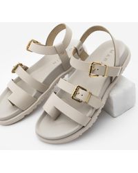 Marjin - Sandalen Aus Echtem Leder Mit Flip-Flop-Riemen Und Schnalle Für Damen - Lyst