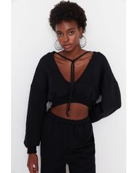 Trendyol - Schwarzes, Dickes Fleece-Innenfutter, V-Ausschnitt, Lockere Passform, Kurzes Strick-Sweatshirt Für Damen - Lyst