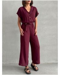 BEJNA - Burgunderroter Overall Mit Gürtel Und Knopfleiste Für Damen - Lyst