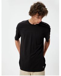 Koton - Kurzärmliges t-shirt aus baumwolle – rundhalsausschnitt, etikett mit nähten - Lyst