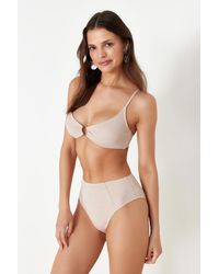 Trendyol - Puderfarbenes, glitzerndes high-waist-bikini-set mit bralette und accessoires - Lyst