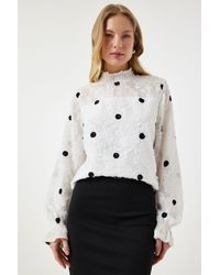 Happiness İstanbul - Weiße Bluse Aus Gewebtem Crushed Polka Dot Für Damen - Lyst