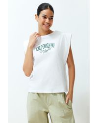 Trendyol - Es, bedrucktes, hochwertiges strick-t-shirt mit rundhalsausschnitt und normaler passform, 100 % baumwolle, - Lyst