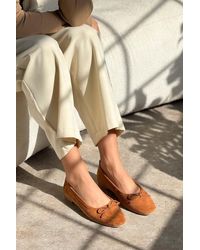 NİŞANTAŞI SHOES - Matic Tan Ballerinas Aus Echtem Wildleder Mit Schnürung Und Flacher Sohle Für Damen - Lyst