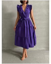 BEJNA - Lilafarbenes Kleid Mit Volant Und Zweireihigem Ausschnitt Für Damen - Lyst