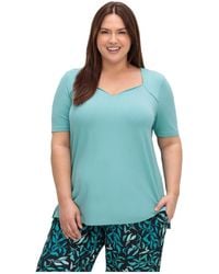 Sheego - Große größen t-shirt mit herzförmigem ausschnitt - Lyst