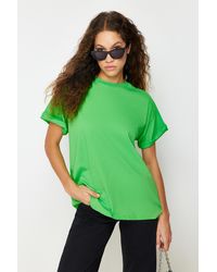 Trendyol - Es, übergroßes/weites strick-t-shirt mit rundhalsausschnitt aus 100 % baumwolle - Lyst