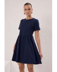 Trendyol - Marineblaues, Gerades, Kurzes/Mini-Skater-Strickkleid Aus 100 Baumwolle Für Damen - Lyst