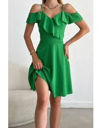 Deafox - Hellgrünes, Schulterfreies Kleid Mit Rüschen Aus Kreppstoff Für Damen - Lyst