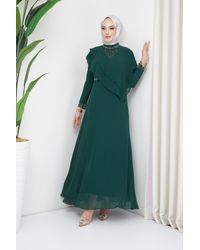 Olcay - Chiffon-hijab-abendkleid mit stein- und schwungraddetail - Lyst