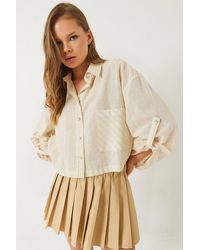 Bianco Lucci - Dünnes, Gestreiftes Crop-Leinenhemd 2016 Für Damen - Lyst