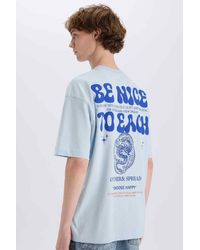 Defacto - 100 Baumwolle, Oversize-T-Shirt Mit Weitem Schnitt, Rundhalsausschnitt Und Rückenaufdruck, Kurzärmelig, D7277Ax25Sp Für Herren - Lyst
