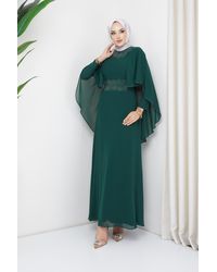 Olcay - Hijab-abendkleid aus chiffon mit stein- und cape-detail - Lyst