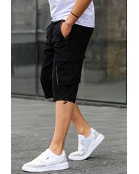 Madmext - Schwarze Gabardine-Capri-Shorts Mit Cargo-Tasche Für Herren - Lyst