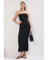 Trendyol - Schwarzes, Strukturiertes, Trägerloses, Figurbetontes, Figurbetontes, Dehnbares Maxikleid Für Damen - Lyst
