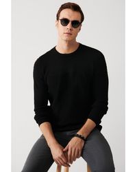 AVVA - Schwarzer Strickpullover Aus Strukturiertem Viskose Mit Rundhalsausschnitt A32Y5136 Für Herren - Lyst