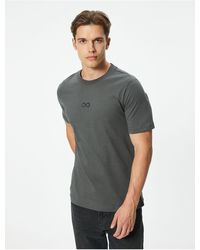 Koton - Slim Fit T-Shirt Aus Baumwolle Mit Rundhalsausschnitt – Bestickt Und Kurze Ärmel Für Herren - Lyst