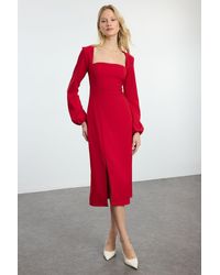 Trendyol - Rotes Gewebtes Kleid Mit Quadratischem Ausschnitt Und Schlitz Für Damen - Lyst